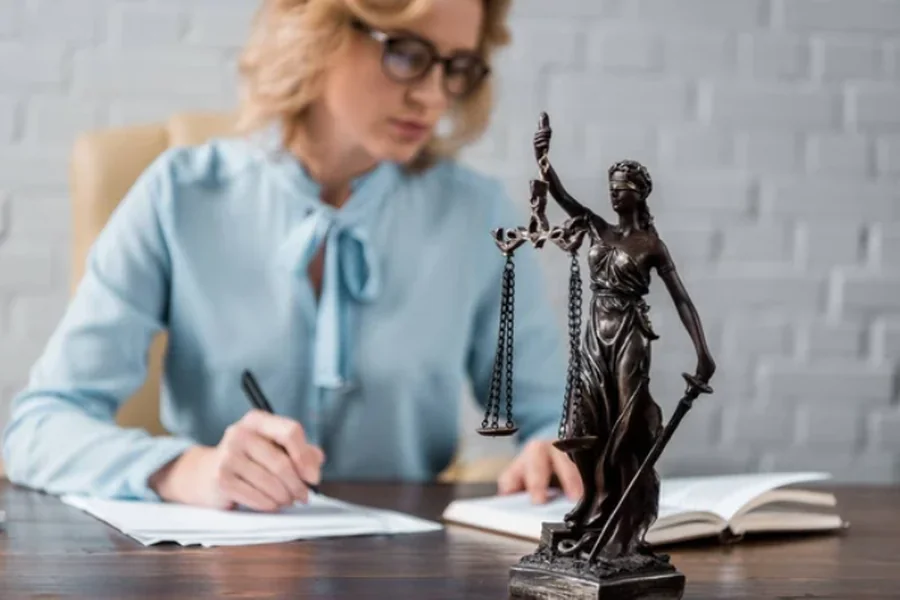 Top-Rated Civil Litigation Lawyer